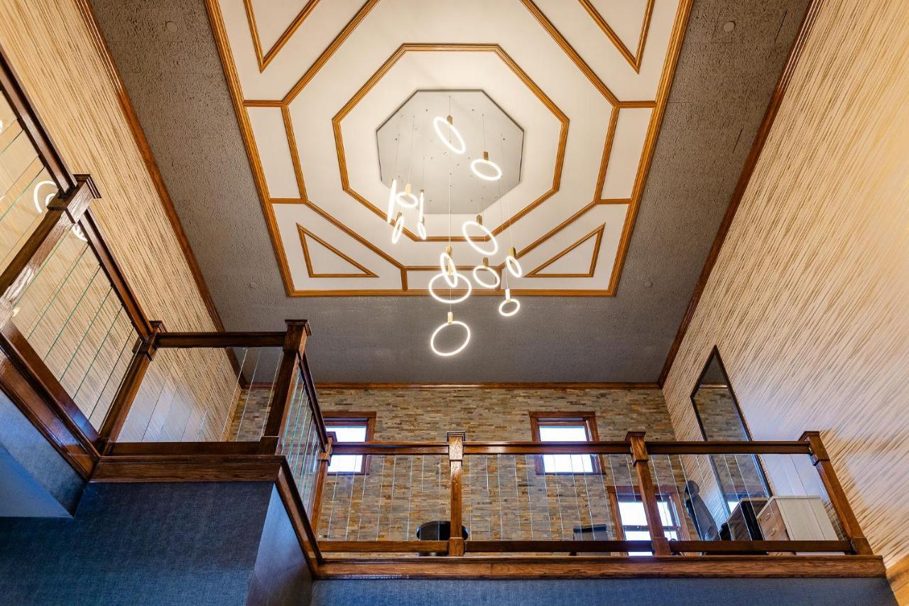 Chateau Merrimack Hotel & Spa Tyngsboro エクステリア 写真