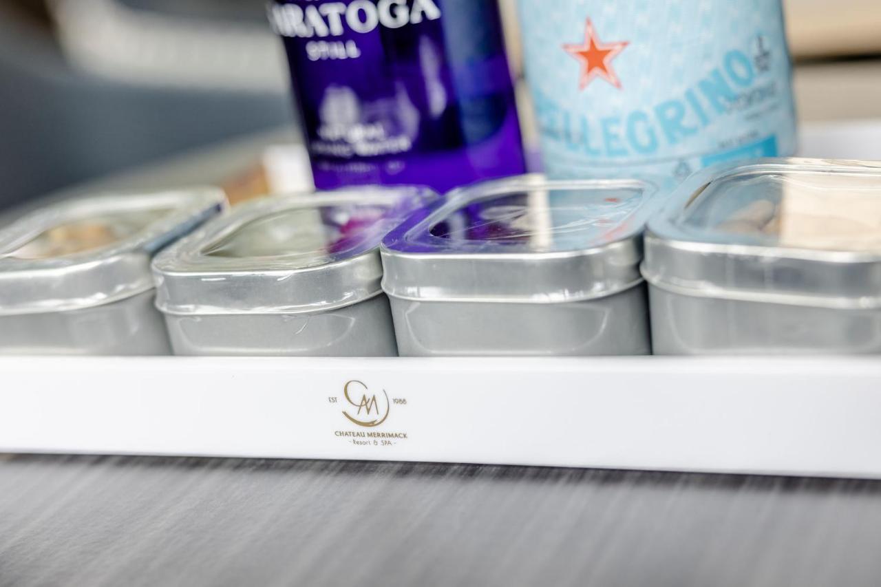 Chateau Merrimack Hotel & Spa Tyngsboro エクステリア 写真